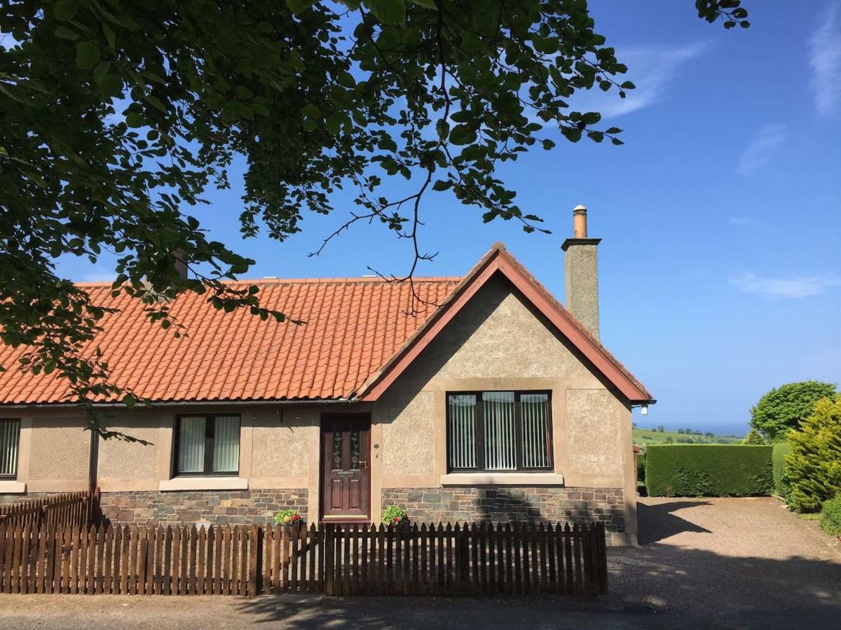 Templehall Cottage Coldingham Eksteriør billede